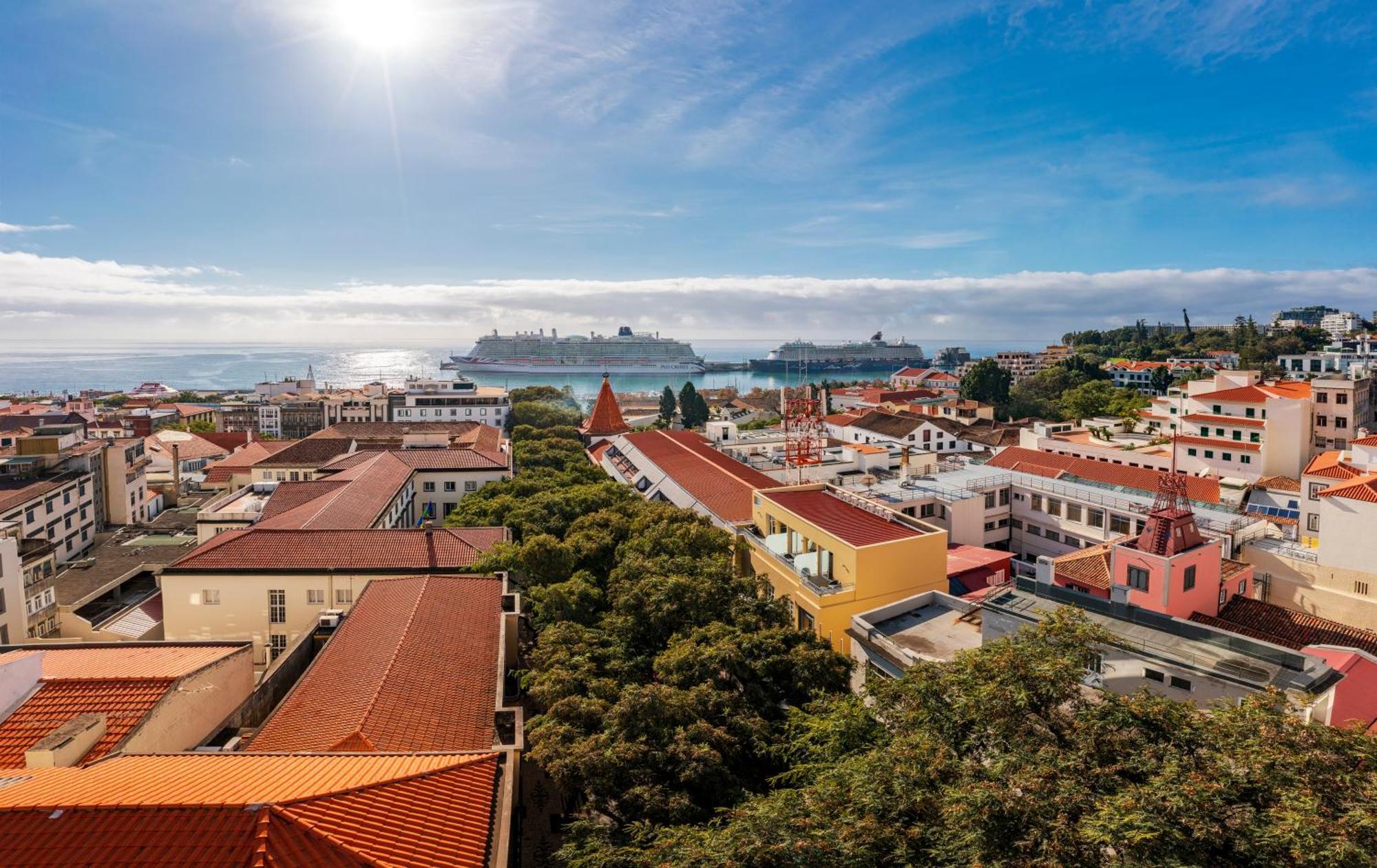 Art Deco Central Apartments, Funchal Luaran gambar